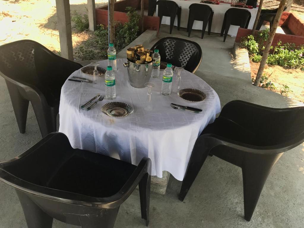 Chan Beach Resort Bahur Ngoại thất bức ảnh