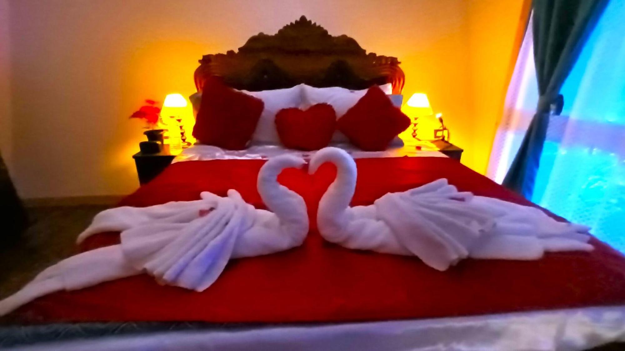 Chan Beach Resort Bahur Ngoại thất bức ảnh